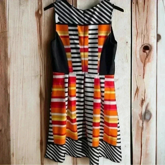 NY Collection Size Medium Orange/Black Patterned Flared Summer Sleeveles Dress - Picture 2 of 4